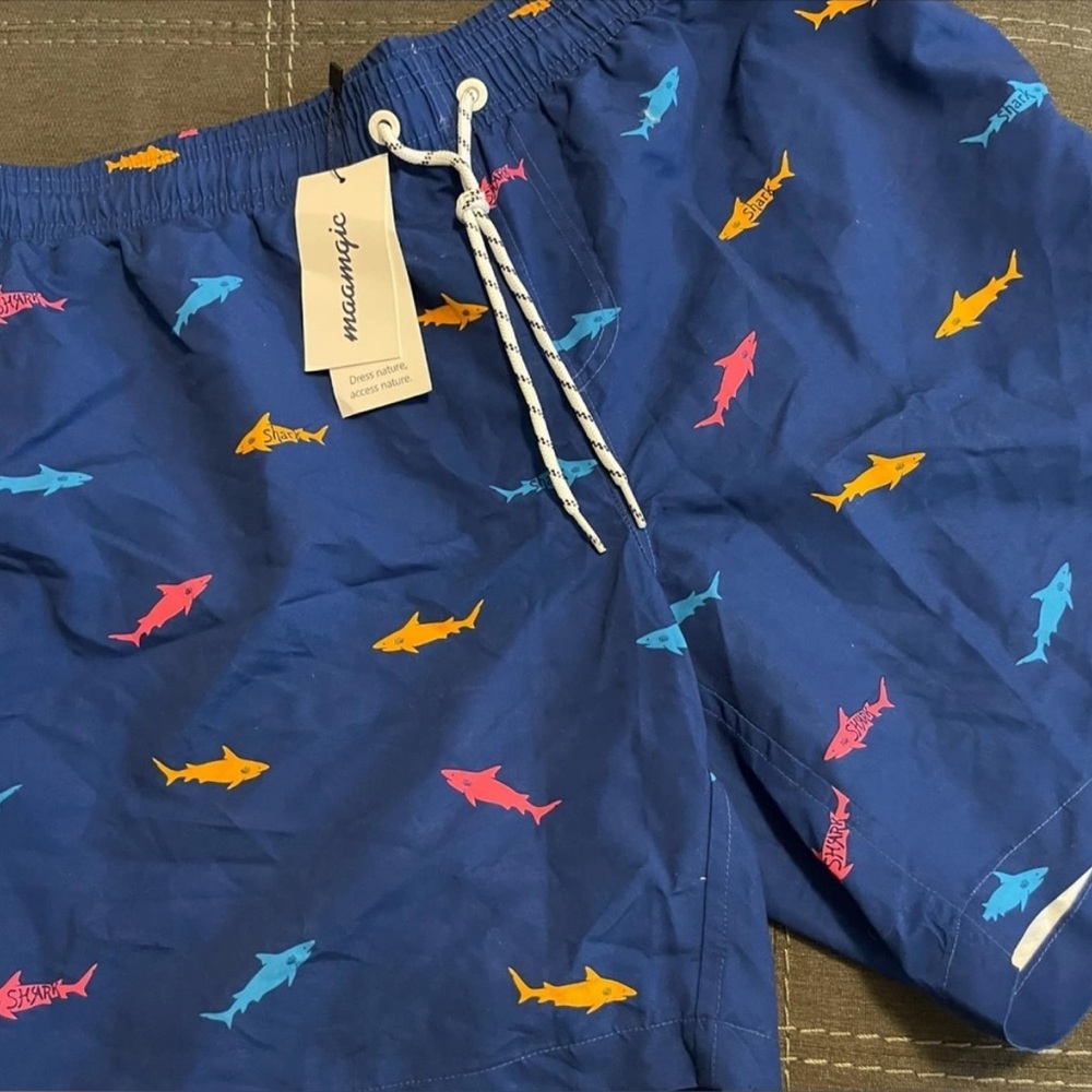 MaamgicMen's Blue Shark Print Swim Shorts X Large